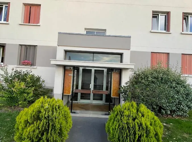 Studio Aux Portes De Paris